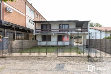 Casa com 7 Quartos à venda, 481m² no Camaquã, Porto Alegre