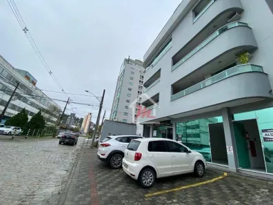 Sala Comercial para alugar, 44m² no Velha, Blumenau