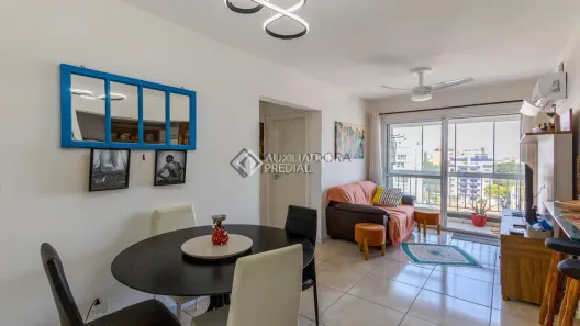 Apartamento com 2 Quartos à venda, 58m² no Centro, Canoas