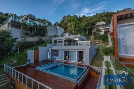 Casa de Condomínio com 5 Quartos à venda, 680m² no Sambaqui, Florianópolis