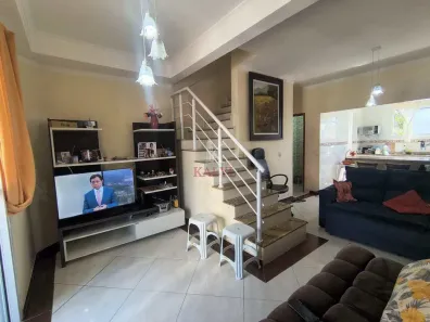Sobrado com 2 Quartos à venda, 111m² no Guilhermina, Praia Grande