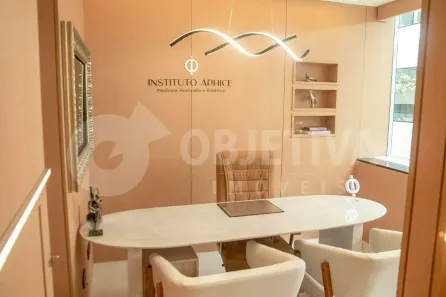 Sala Comercial para alugar, 78m² no Tibery, Uberlândia