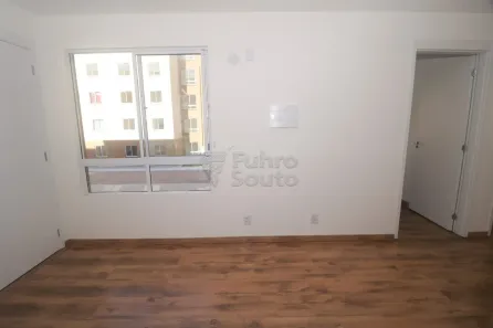 Apartamento com 2 Quartos para alugar, 43m² no Três Vendas, Pelotas