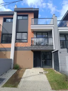 Casa de Condomínio com 3 Quartos à venda, 134m² no Santa Cândida, Curitiba