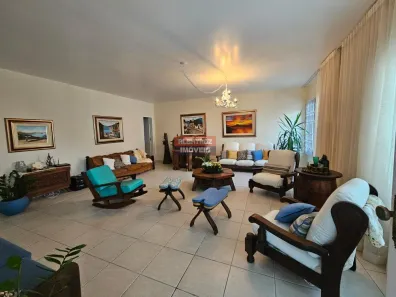 Casa com 4 Quartos à venda, 240m² no Santa Mônica, Florianópolis