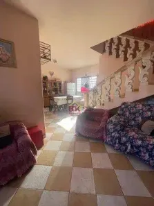 Sobrado com 4 Quartos à venda, 250m² no Jardim Novo Horizonte, Lorena