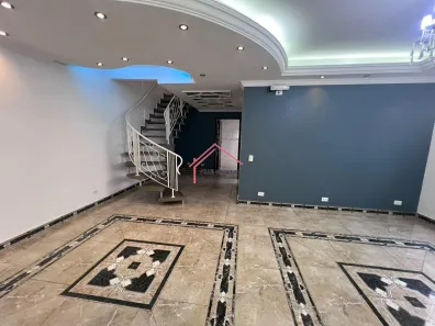 Sobrado com 4 Quartos para alugar, 190m² no Santo Antônio, Osasco