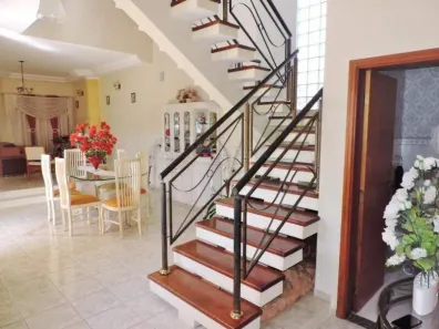 Casa de Condomínio com 3 Quartos à venda, 300m² no Santa Cândida, Vinhedo