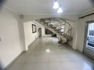 Sobrado com 3 Quartos à venda, 180m² no Quinta da Paineira, São Paulo