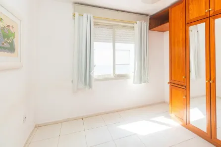 Apartamento com 1 Quarto para alugar, 43m² no Passo da Areia, Porto Alegre