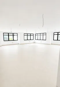 Prédio Comercial para alugar, 680m² no Jardim, Santo André