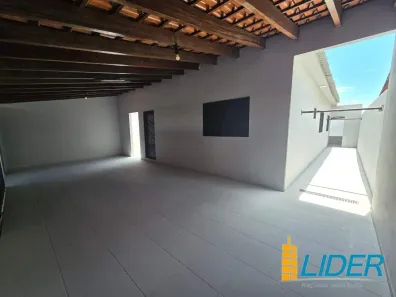Casa com 3 Quartos à venda, 140m² no Jardim Brasília, Uberlândia