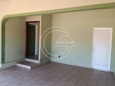 Casa com 3 Quartos à venda, 250m² no Centro, Marília
