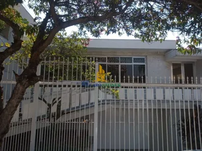 Casa com 3 Quartos à venda, 290m² no Jardim Maia, Guarulhos