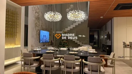 Casa de Condomínio com 5 Quartos à venda, 380m² no Cidade Alpha, Eusébio