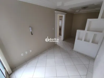 Apartamento com 2 Quartos para alugar, 68m² no Lídice, Uberlândia