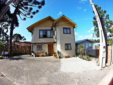 Imóvel Comercial à venda, 220m² no Avenida Central, Gramado