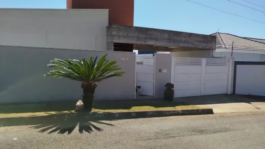 Casa com 2 Quartos à venda, 150m² no Jardim Floresta, Pouso Alegre