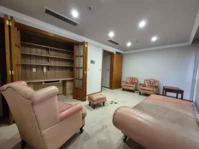 Prédio Comercial para alugar, 53m² no Rio Branco, Porto Alegre