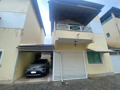 Sobrado com 3 Quartos à venda, 120m² no Ipitanga, Lauro de Freitas