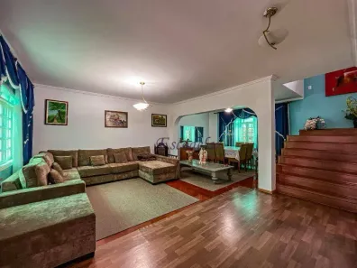 Sobrado com 4 Quartos à venda, 260m² no Jardim Guapira, São Paulo