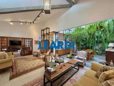 Casa com 4 Quartos à venda, 393m² no Jardim dos Estados, São Paulo