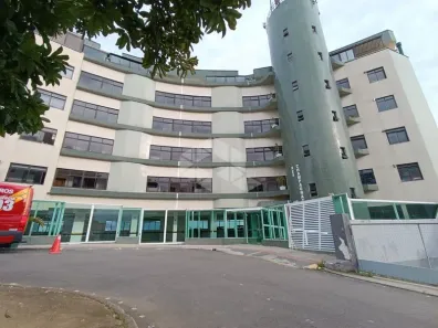Apartamento com 3 Quartos para alugar, 130m² no Estreito, Florianópolis