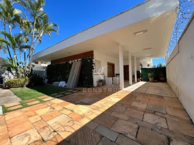 Imóvel Comercial com 4 Quartos para alugar, 376m² no Nova Campinas, Campinas
