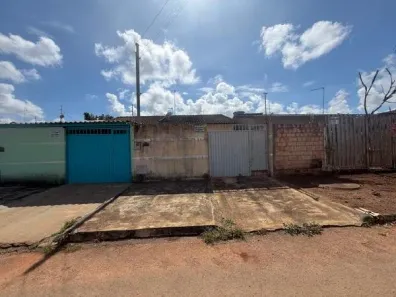 Casa com 2 Quartos à venda, 180m² no Parque Sol Nascente, Luziânia