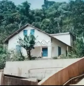 Casa com 3 Quartos à venda, 75m² no Castrioto, Petrópolis