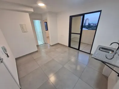 Apartamento com 2 Quartos à venda, 42m² no Metalúrgicos, Osasco
