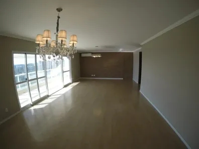 Apartamento com 4 Quartos para alugar, 243m² no Alphaville Centro Industrial e Empresarial/Alphaville., Barueri