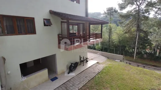 Casa de Condomínio com 4 Quartos à venda, 317m² no Caraguatá, Mairiporã