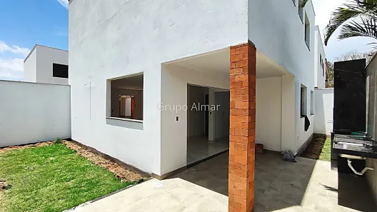 Casa de Condomínio com 3 Quartos à venda, 180m² no Parque Jardim da Serra, Juiz de Fora