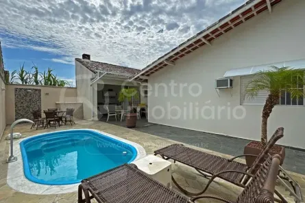 Casa com 3 Quartos à venda, 126m² no Jardim Peruibe, Peruíbe