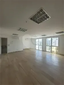 Sala Comercial à venda, 46m² no Pinheiros, São Paulo