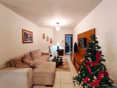 Casa com 5 Quartos à venda, 220m² no Parque Guarua, Juiz de Fora