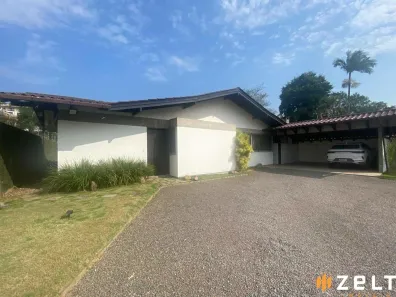 Casa com 3 Quartos à venda, 210m² no Garcia, Blumenau