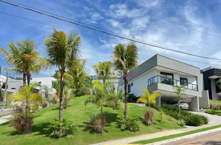 Casa de Condomínio com 3 Quartos à venda, 438m² no Residencial Parque Mendanha, Goiânia