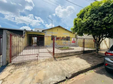 Casa com 3 Quartos à venda, 88m² no Cafezal, Londrina