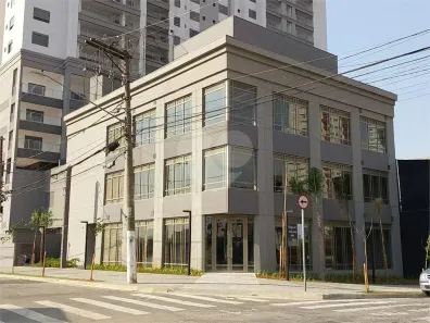 Ponto Comercial para alugar, 215m² no Vila Dom Pedro I, São Paulo