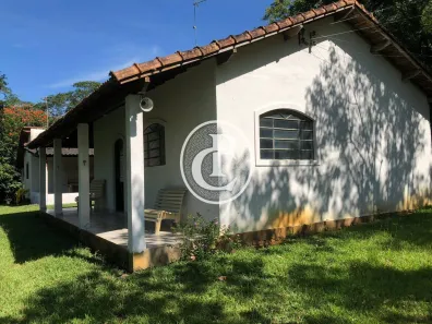 Fazenda/Sítio com 2 Quartos à venda, 130m² no Chácara Marambaia, Caçapava