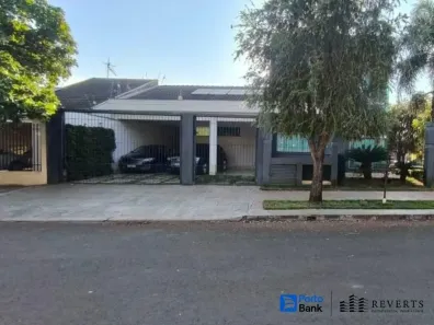 Casa com 3 Quartos à venda, 302m² no Jardim Tóquio, Maringá