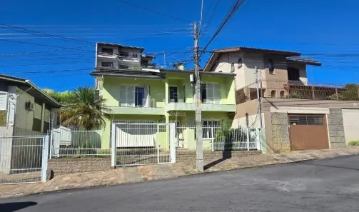 Casa com 3 Quartos à venda, 251m² no São Leopoldo, Caxias do Sul