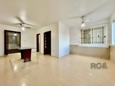 Casa com 3 Quartos para alugar, 250m² no Teresópolis, Porto Alegre
