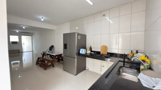 Casa de Condomínio com 3 Quartos à venda, 110m² no Fazenda São Domingos, Goiânia