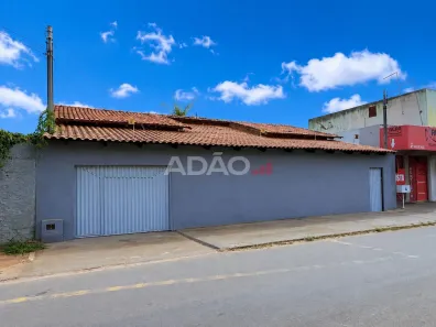 Casa com 4 Quartos à venda, 215m² no Vila Galvão, Senador Canedo