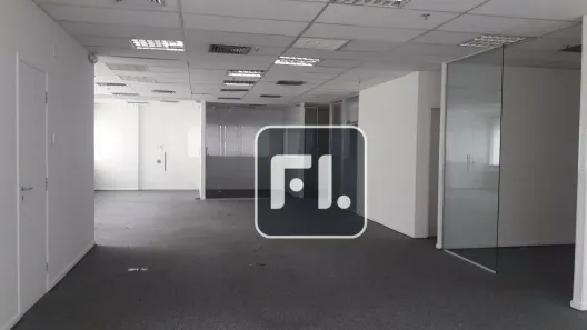 Sala Comercial à venda, 162m² no Vila Olímpia, São Paulo