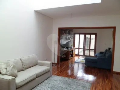Casa com 3 Quartos à venda, 385m² no Jardim Colombo, São Paulo