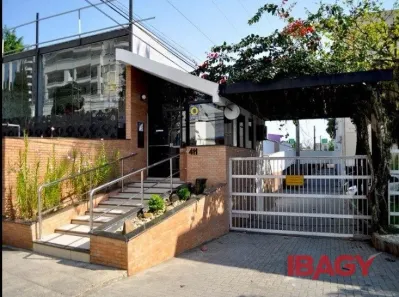 Apartamento com 3 Quartos para alugar, 86m² no Trindade, Florianópolis